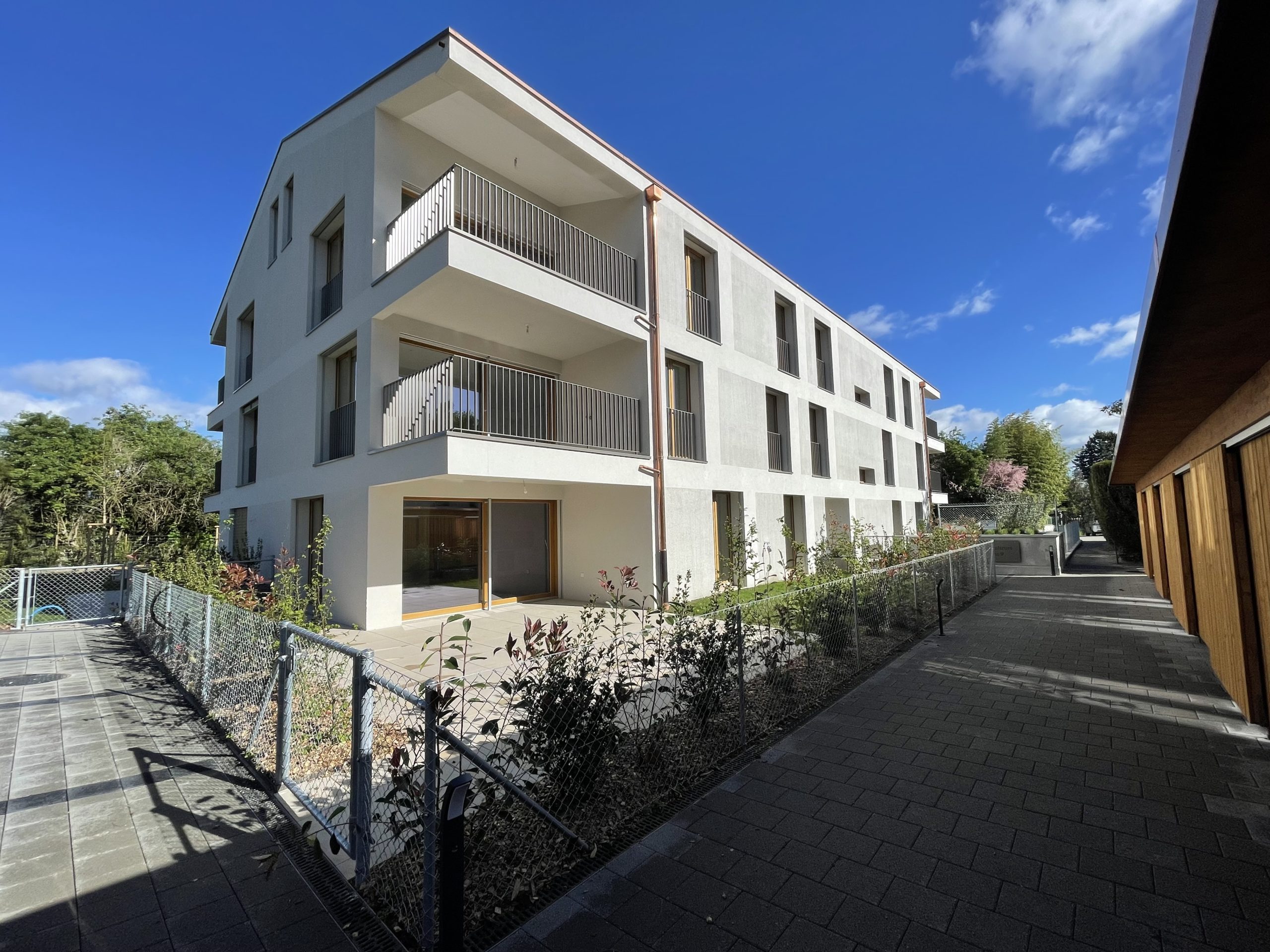 Immeuble en campagne genevoise